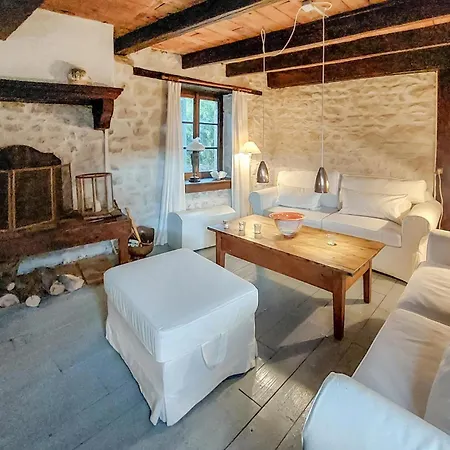 Holiday home 2 Bedroom Stunning In *